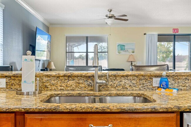 Building Photo - 1496 Moon Valley Dr