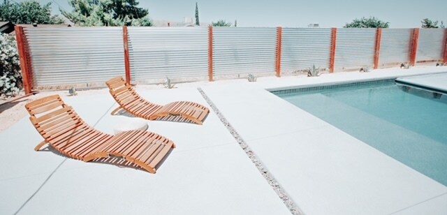 Building Photo - 61602 La Jolla Dr