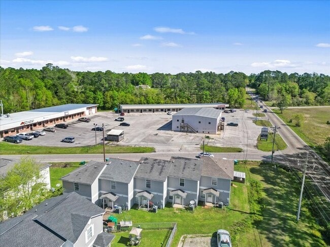 Building Photo - 14859 Angela Dr