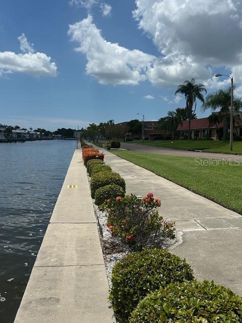 Building Photo - 19029 US Hwy 19 N