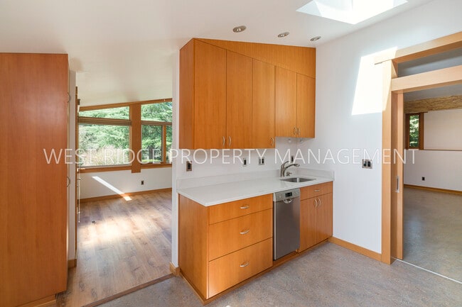 Building Photo - 9310 SW 8th Dr