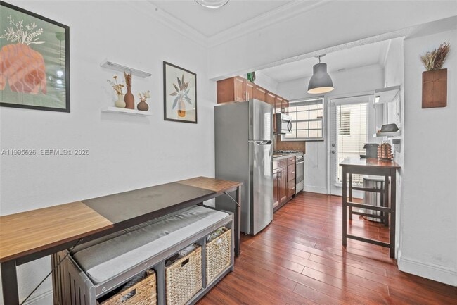 Building Photo - 330 74th St