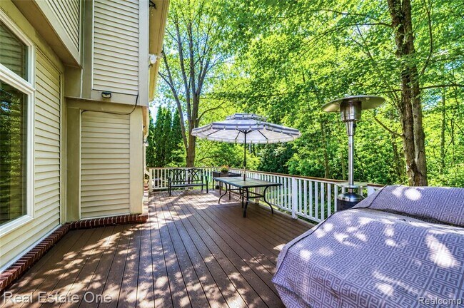 Building Photo - 3481 Castlewood Ct