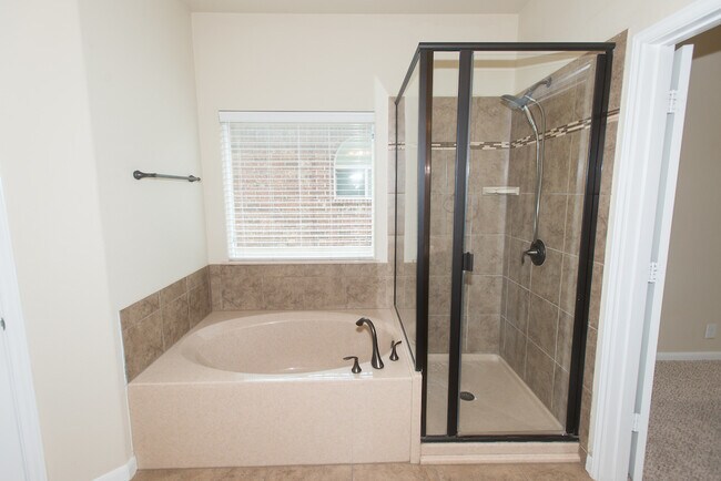 Building Photo - Cedar Park Beauty - Leasing Now