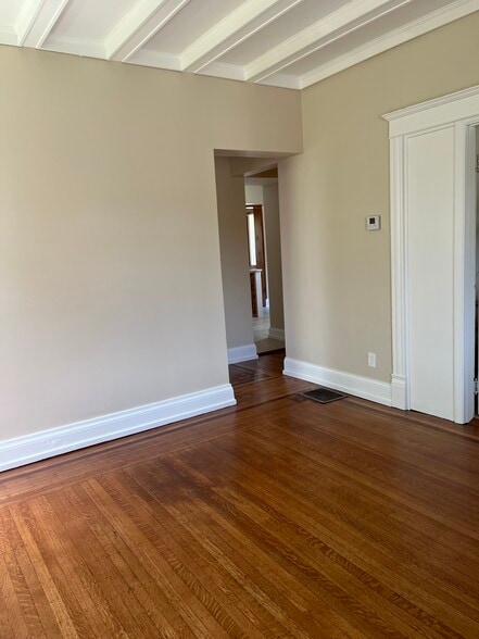 Refinished hardwood floors throughout - 3547 Edwards Rd