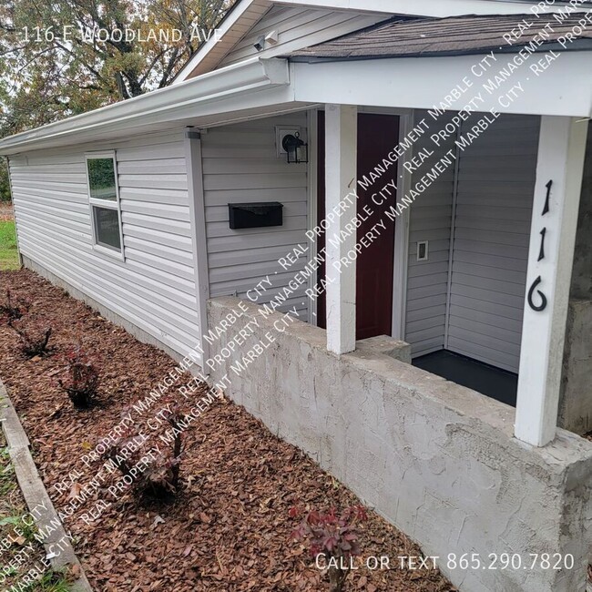 Building Photo - Beautiful Updated 2bd Home, reduced in price!