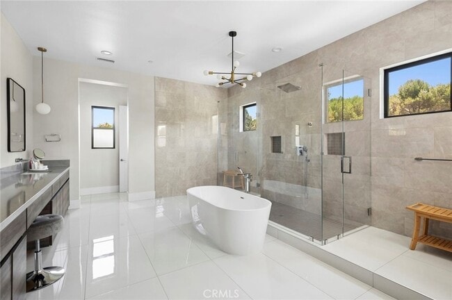 Building Photo - 5742 Sierra Casa Rd