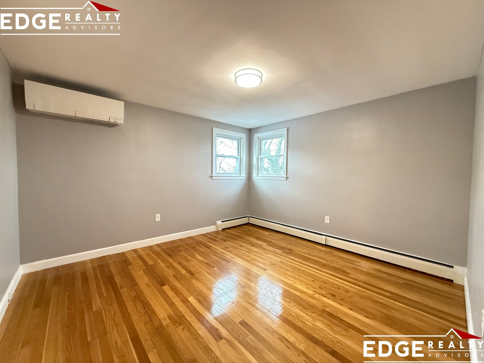 Building Photo - 110 Pine Hill Cir