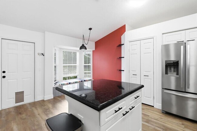 Building Photo - 4501 N Rushmore Loop