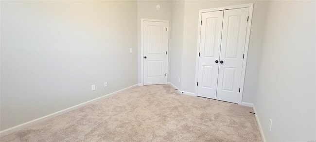Building Photo - 844 Hedgefield Way