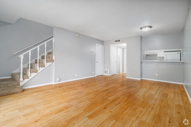 Building Photo - Woodbury Place