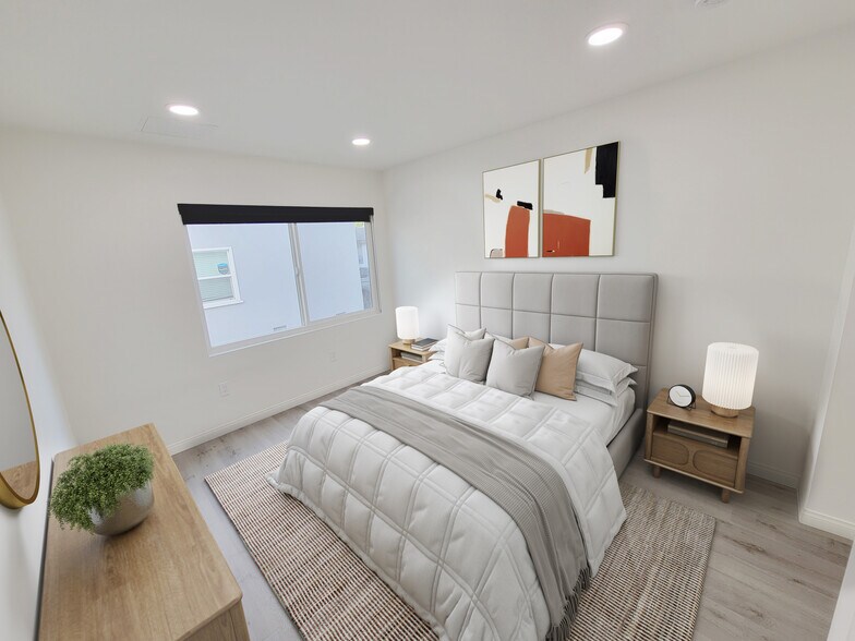 Building Photo - 2224 Delaware Ave