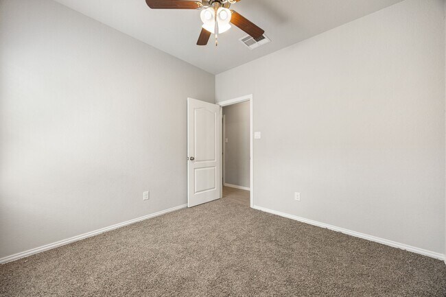 Building Photo - 8511 Balding Dr