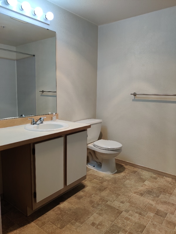 Building Photo - 12549 28th Ave NE