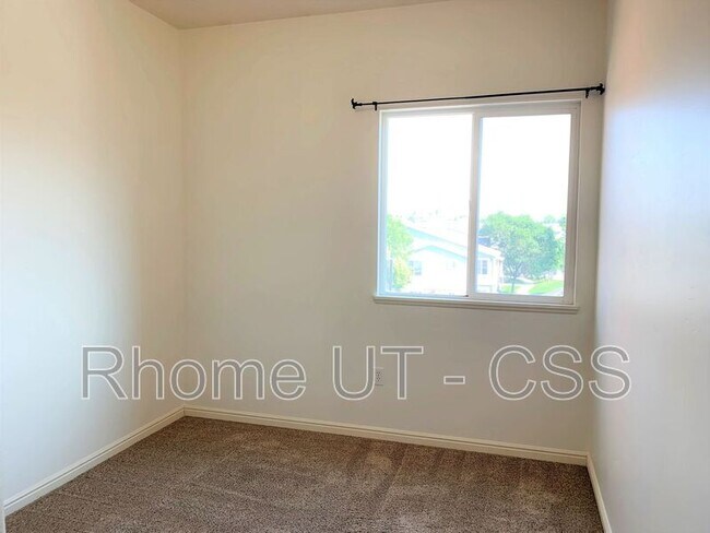 Building Photo - 114 Bella Monte Dr