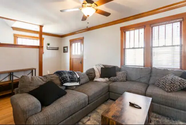 Building Photo - Original Charm With Modern Updates!!
