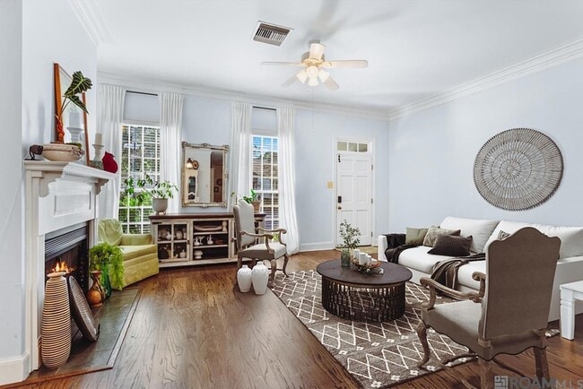 Building Photo - 7962 Wrenwood Blvd