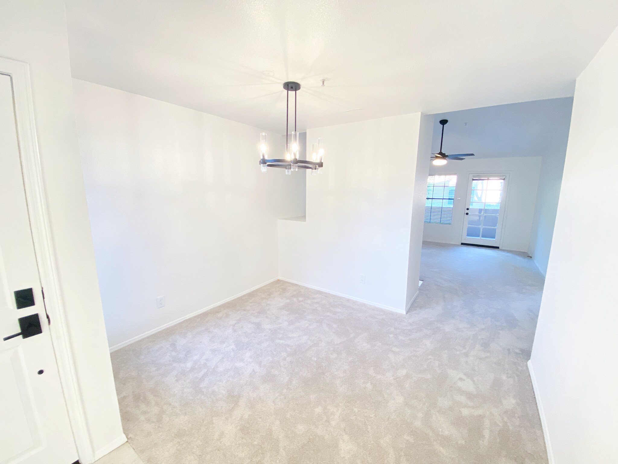 Building Photo - 5950 N 78th St