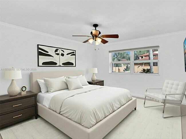 Building Photo - 4416 SW 35th Ave