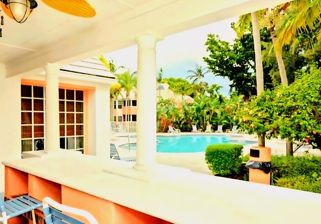 Building Photo - 1050 Crystal Way