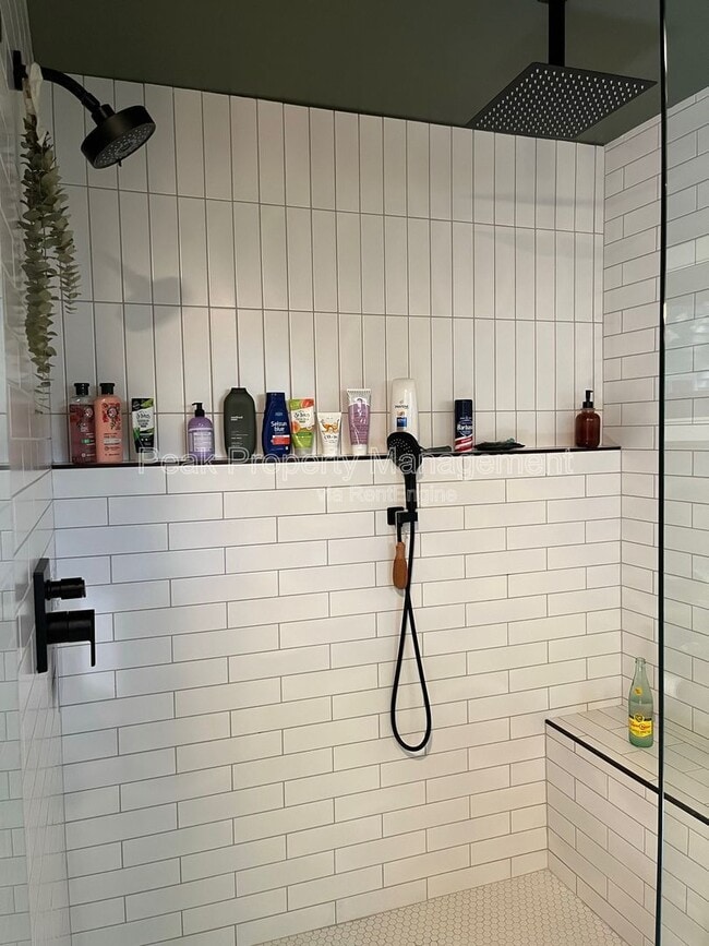 Building Photo - 2107 Persimmon Trek