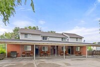 Building Photo - 4897-4897 Basswood Dr
