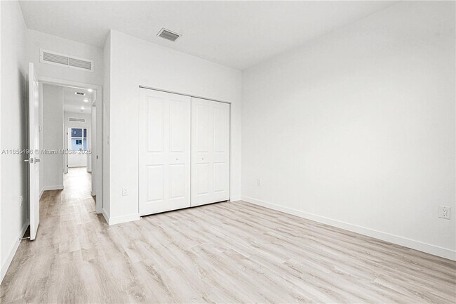 Building Photo - 22469 SW 125th Ave