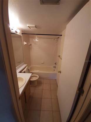 Building Photo - 14739 Norwood Oaks Dr