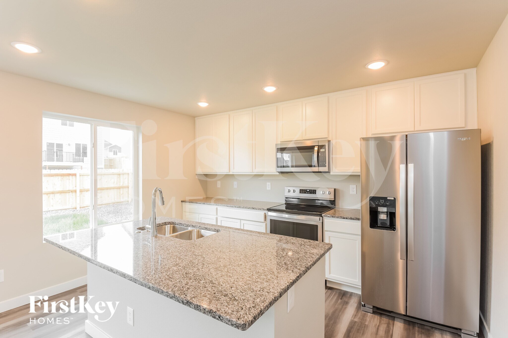 Building Photo - 10645 Luneth Dr