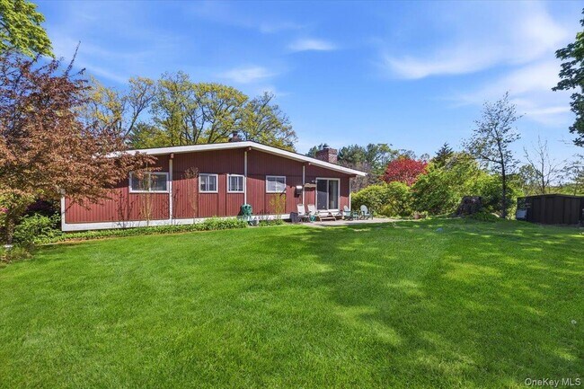 Building Photo - 280 N State Rd