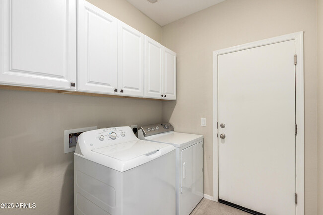 Building Photo - 17163 W Orchid Ln