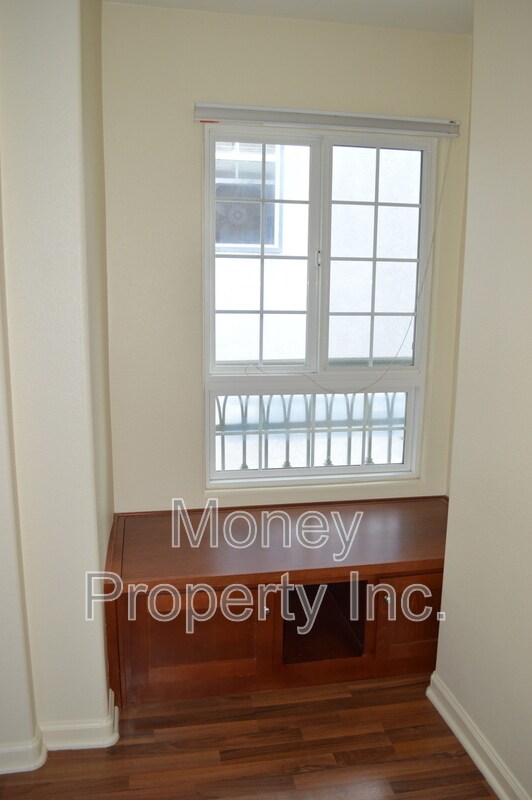 Building Photo - 4090 Falcon St