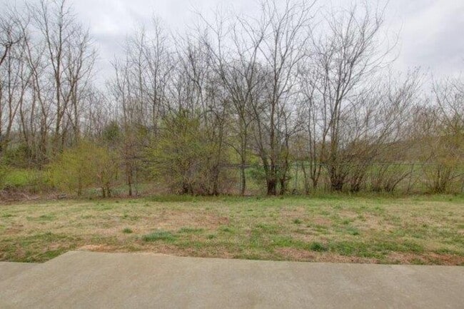 Building Photo - 814-A Golfview Pl