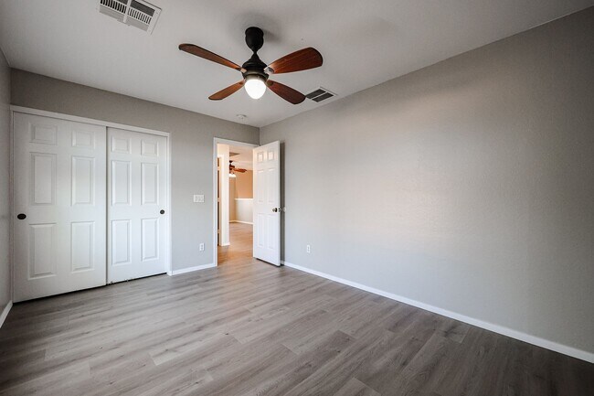 Building Photo - COMING SOON!! Beautiful 4Bed/2.5 bath In San Tan Valley