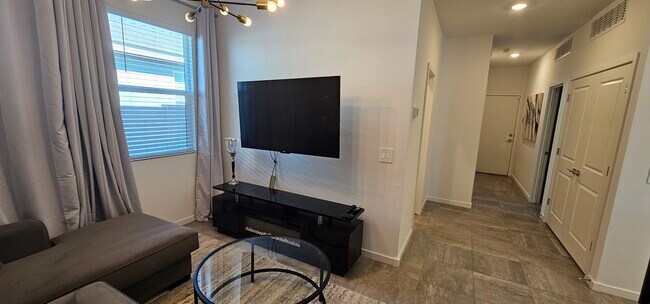 Building Photo - 3049 Hayden Rose Ave