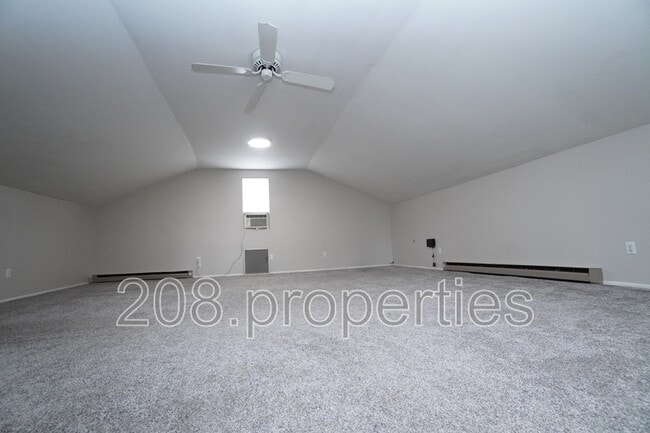 Building Photo - 1615 N 7th St