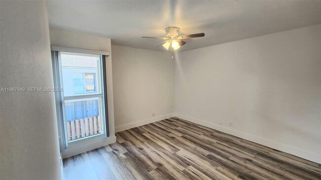 Building Photo - 841 NW 81st Ave