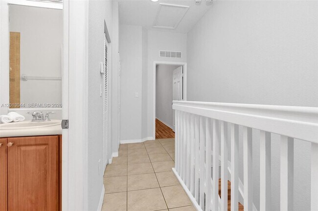 Building Photo - 4967 SW 140th Terrace