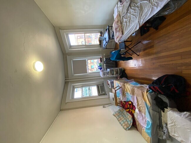 Building Photo - 1171 Boylston St