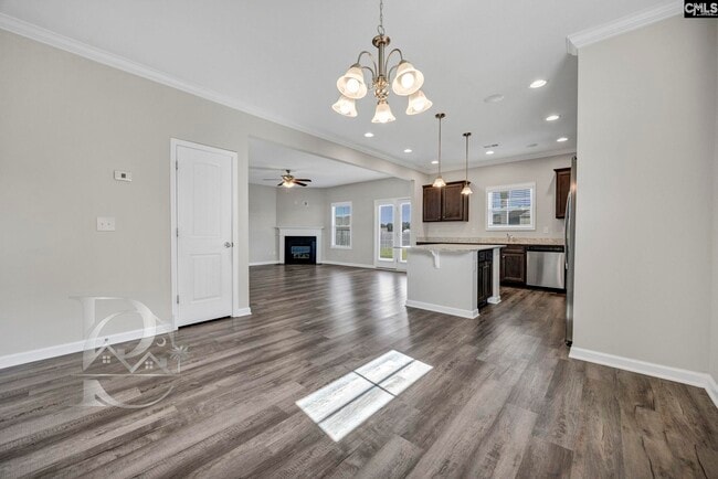 Building Photo - 9 Spinney Ct