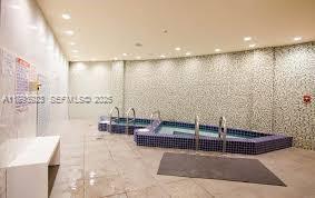 Building Photo - 253 NE 2nd St