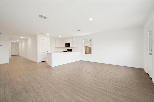 Building Photo - 14188 Golden Brg Dr