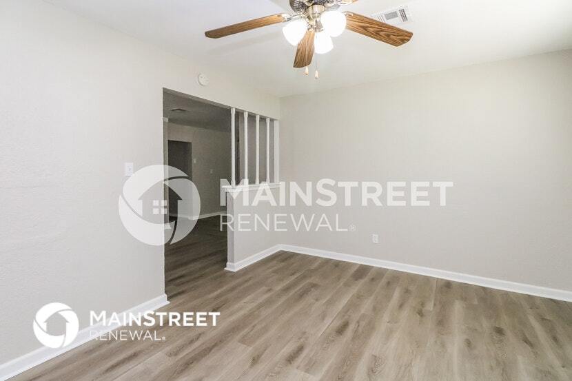 Building Photo - 1119 Elmhurst St