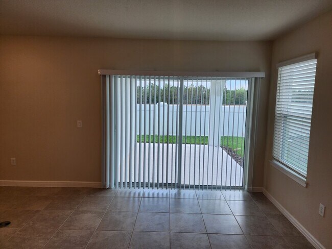 Building Photo - 1634 Delightful Dr