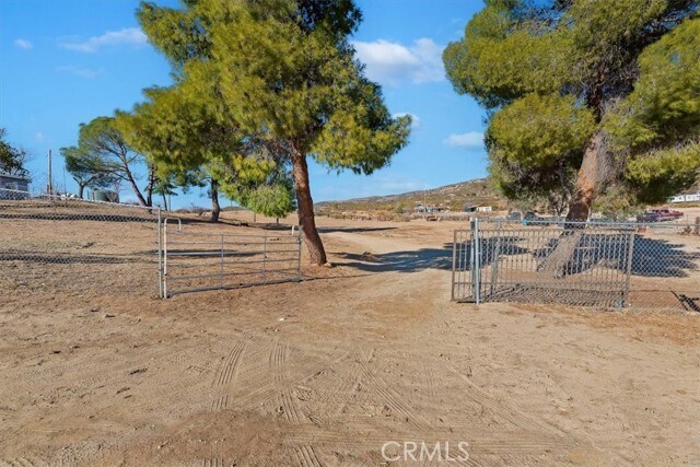 Building Photo - 60500 Indian Paint Brush Rd