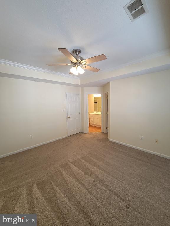 Building Photo - 303 Edelen Station Pl