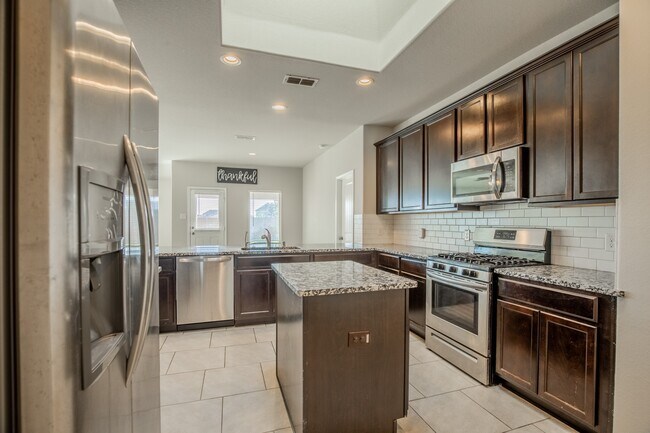 Building Photo - 1407 Wheatland Terrace Ln