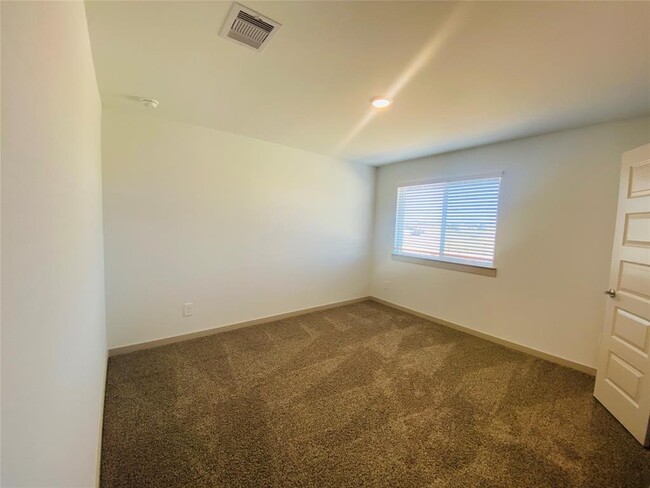 Building Photo - 29927 Violet sky Wy