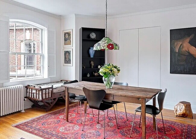 Building Photo - "Spacious 2-Bed, 2-Bath Gem in Cambridge - 1537 Sq Ft of Comfort & Style!"