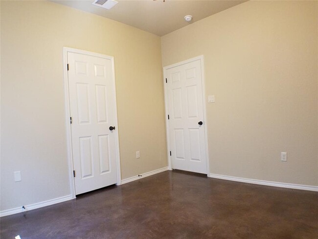 Building Photo - 119 Samuel Dr